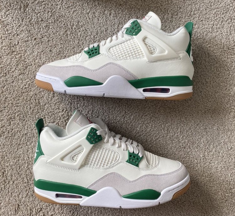Air Jordan 4 Retro Sp Sb - Pine Green