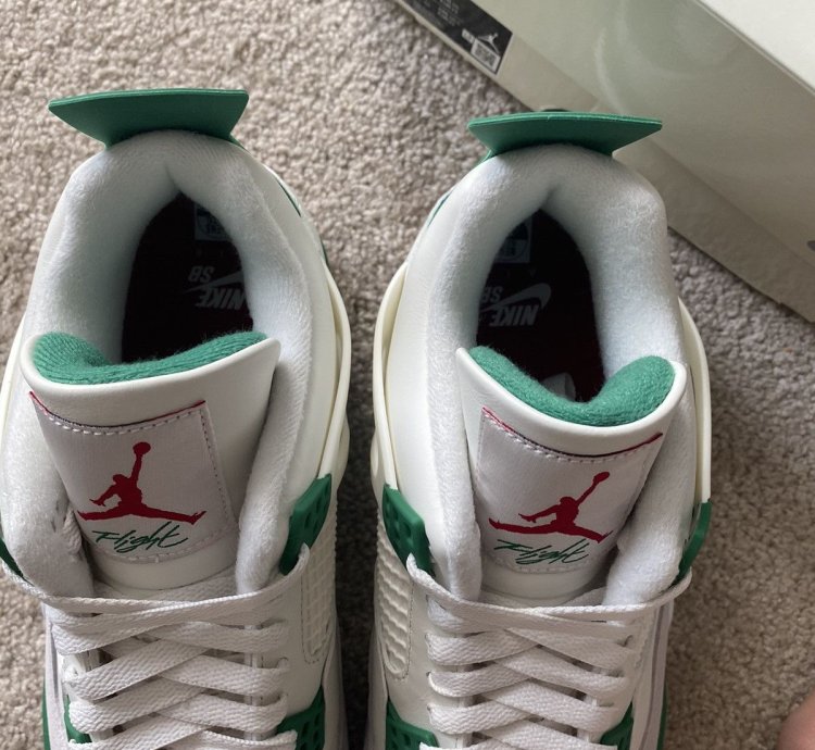 Air Jordan 4 Retro Sp Sb - Pine Green