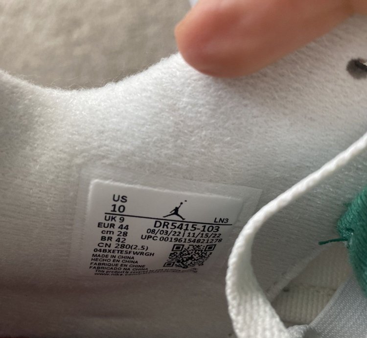 Air Jordan 4 Retro Sp Sb - Pine Green