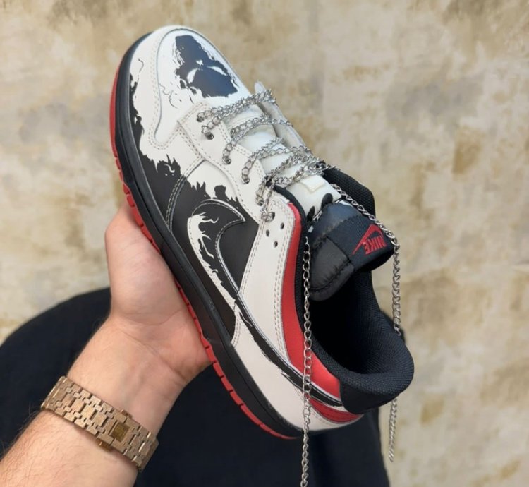 Nike Sb Dunk Low Ghost Rider Sneakers