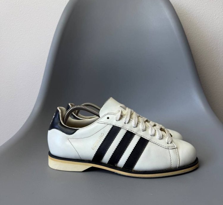 Vintage Adidas Bowling Low Top Sneakers