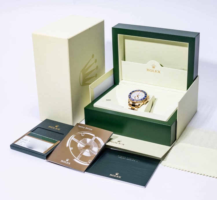 Rolex Yacht-master Ii White Dial Yellow Gold 44mm 116688 - Box Papers 2008