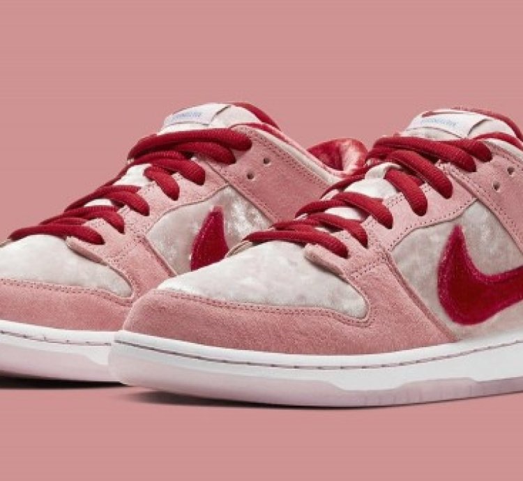 Nike Sb Dunk Low Pro Qs Strangelove Sneakers Semi Ua