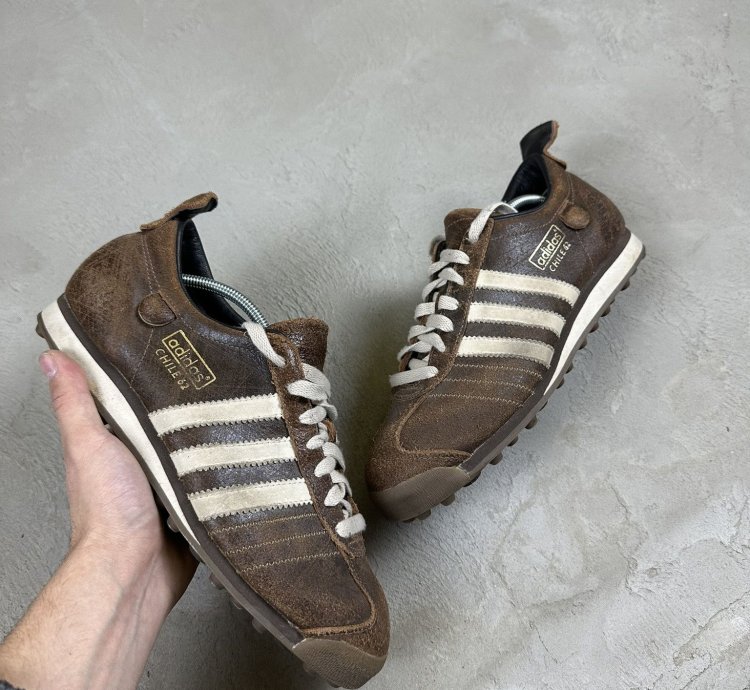 Vintage Adidas Chile 62 Retro Soccer Low Sneakers