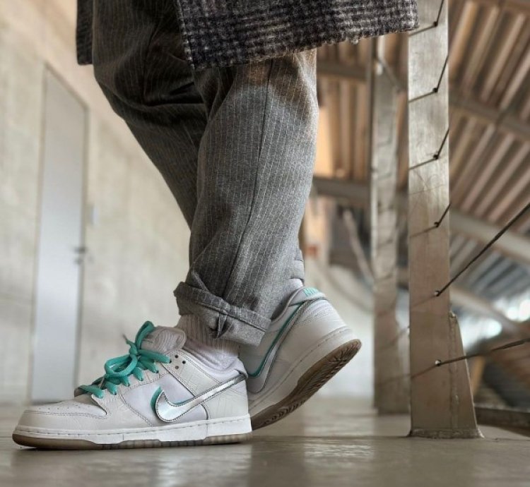 Nike Sb Dunk Low Qs White Diamond Sneakers