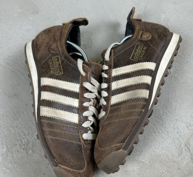 Vintage Adidas Chile 62 Retro Soccer Low Sneakers
