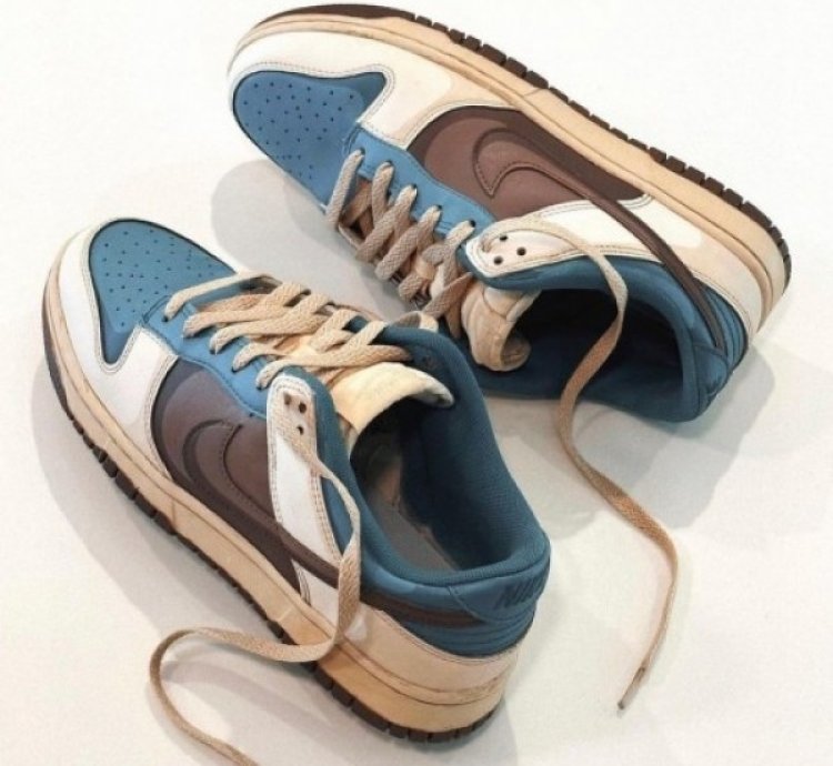 Nike Sb Dunk Low Snorlax Sneakers