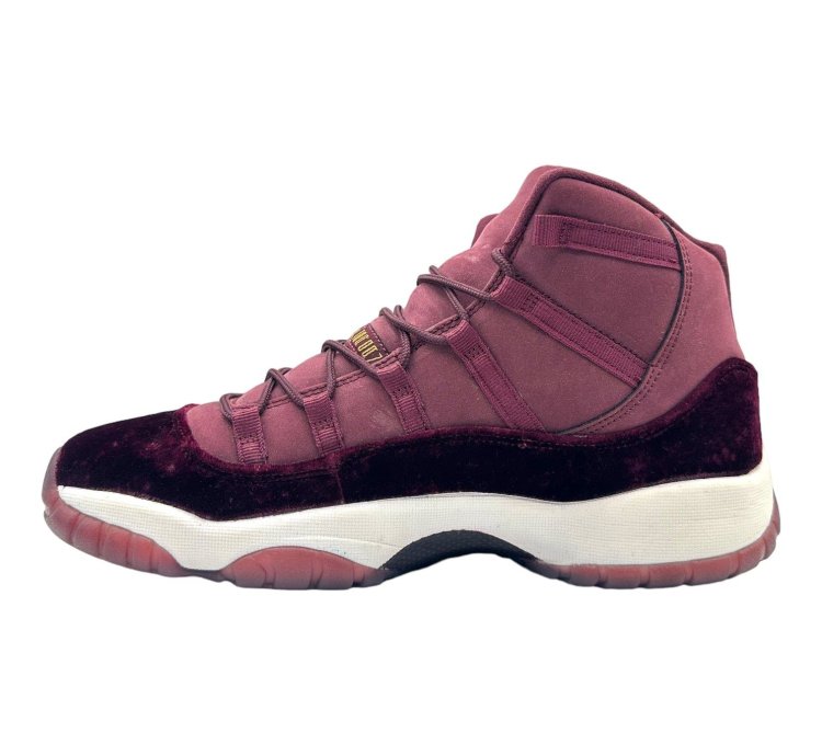 11 Retro Heiress Night Maroon gs