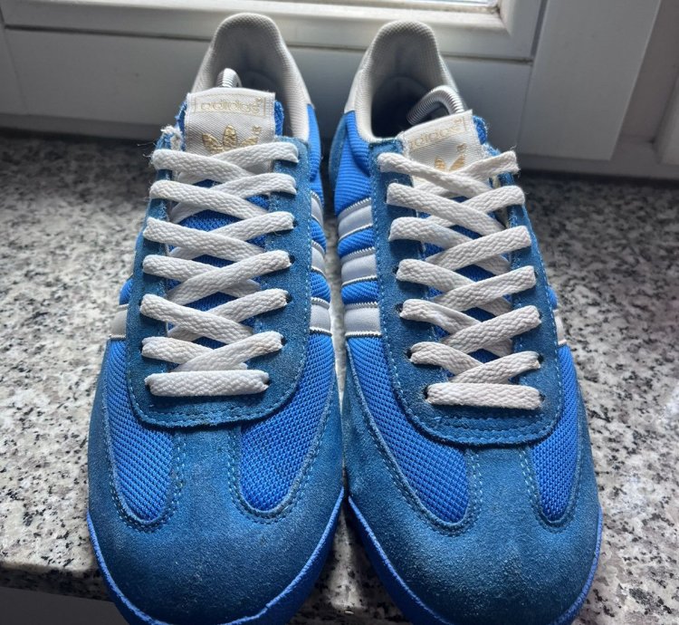 Vintage Adidas Dragon