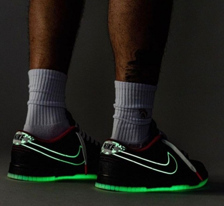 Nike Sb Dunk Low X League Of Legends Sneakers