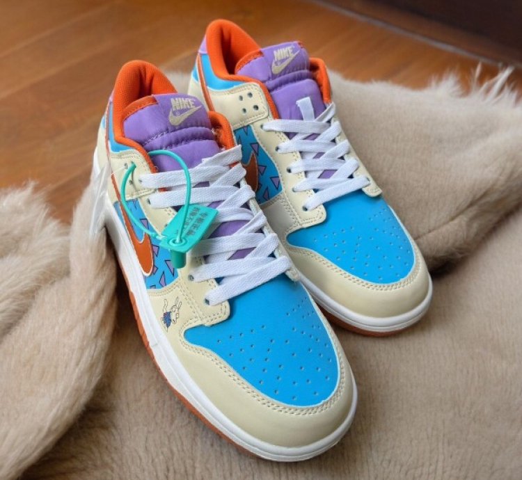 Nike Sb Dunk Rockos Modern Life Sneakers
