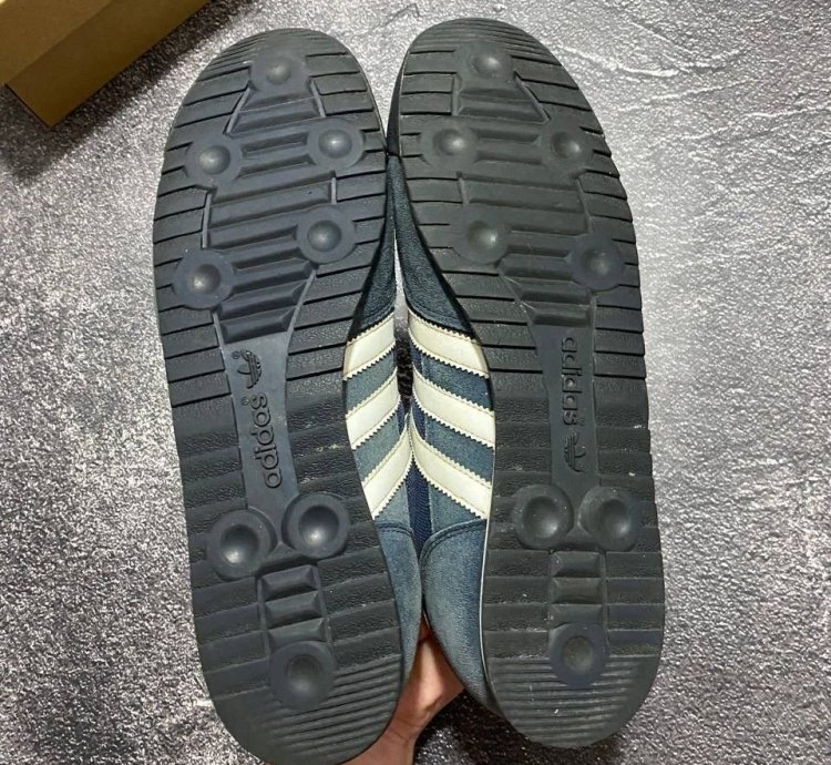 Vintage Adidas Dragon Og Blue Suede Low-top Trainers