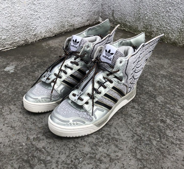 2012 Js Wings 2 0 Metallic Silver