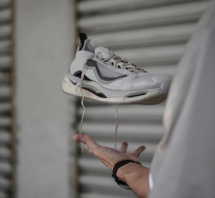 Nike Spark Flyknit Platinum Tint Coconut Milk Running Shoes