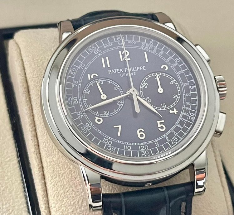 Patek Philippe Chronograph 5070p-001
