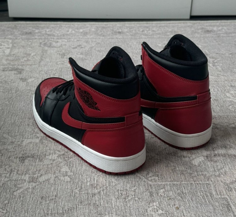 2013 Retro Jordan 1 High Black Red Bred