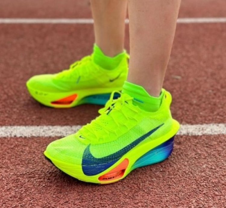 Nike Zoom Alphafly 3 Volt Running Shoes