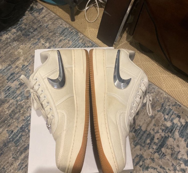 Travis Scott Air Force 1 Sail