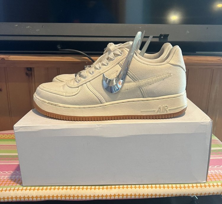 Travis Scott Air Force One Sail
