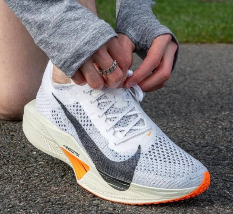 Nike Zoom Vaporfly 30 Orange White Running Shoes