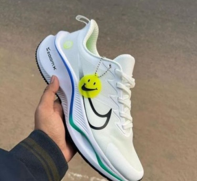 Nike Zoom X Smiley White Running Shoes