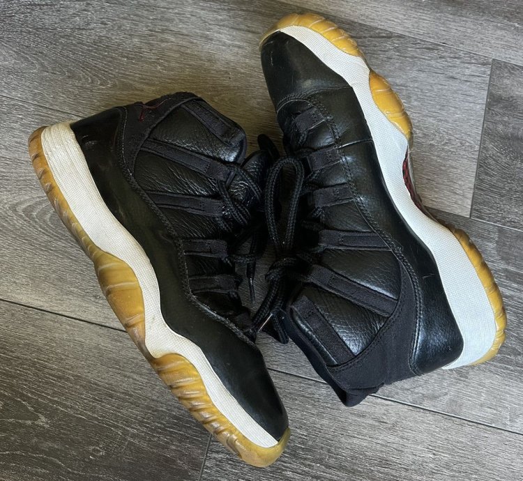 Vintage Air Jordan 11 Retro 72-10 378037-002 Shoes Size 8 Us