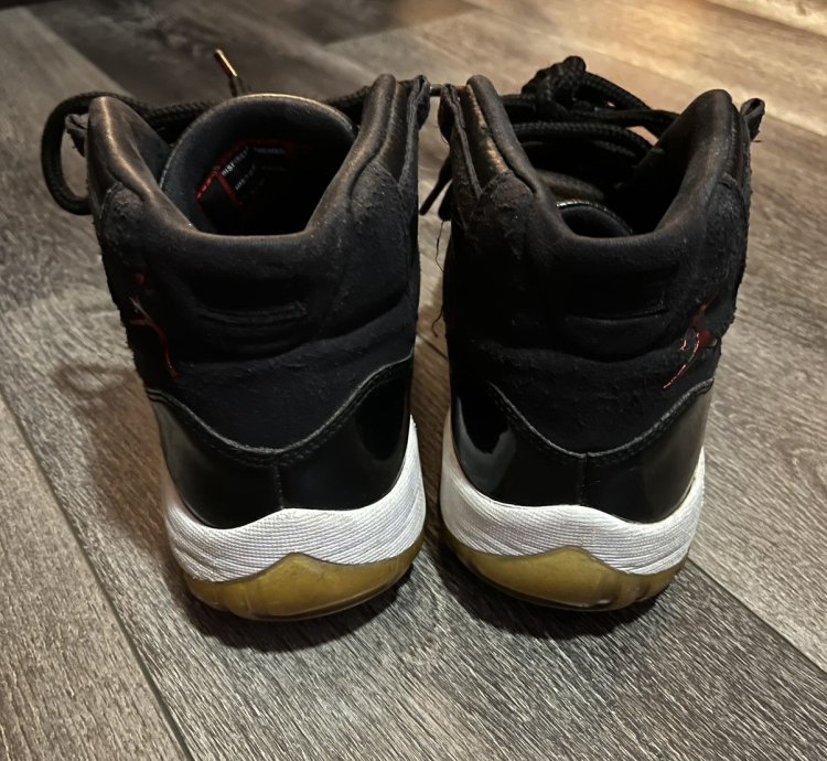 Vintage Air Jordan 11 Retro 72-10 378037-002 Shoes Size 8 Us