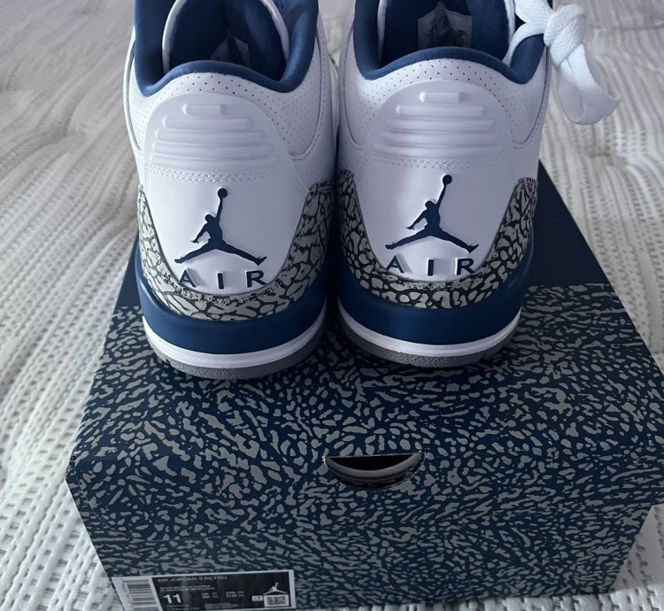 Air Jordan Retro 3 Wizards
