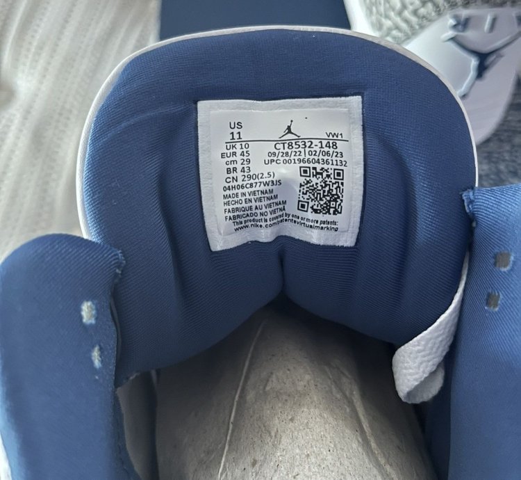 Air Jordan Retro 3 Wizards