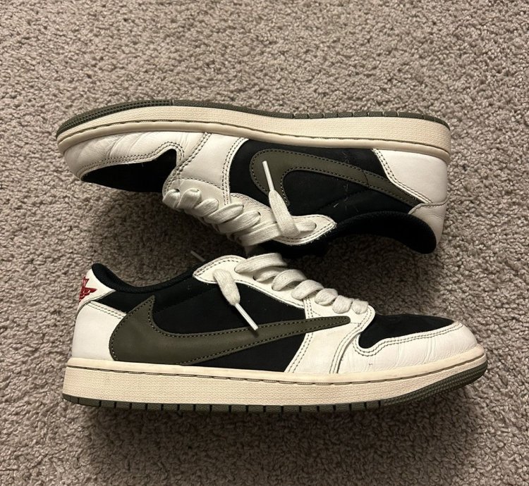 Travis Scott Air Jordan Retro 1 Low Olive Size 7 5