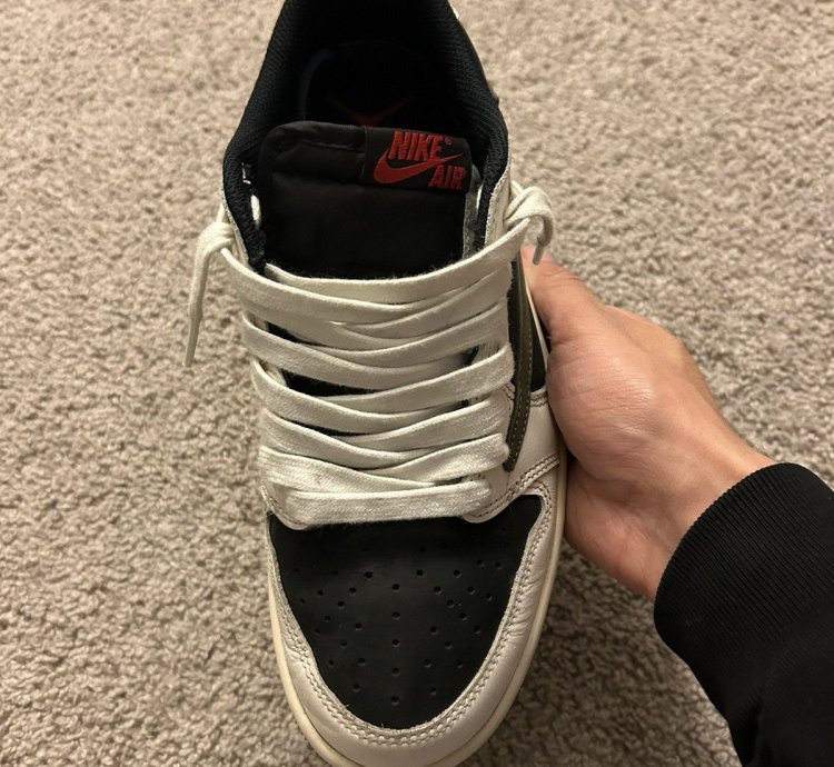 Travis Scott Air Jordan Retro 1 Low Olive Size 7 5