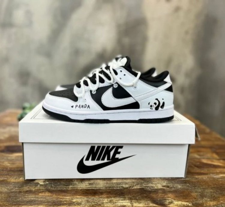 Off Whiite X Nike Sb Dunk Low Panda Sneakers