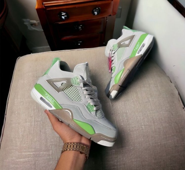 Off Whit E X Nike Air Jordan 4 Guava Basketball Sneakers