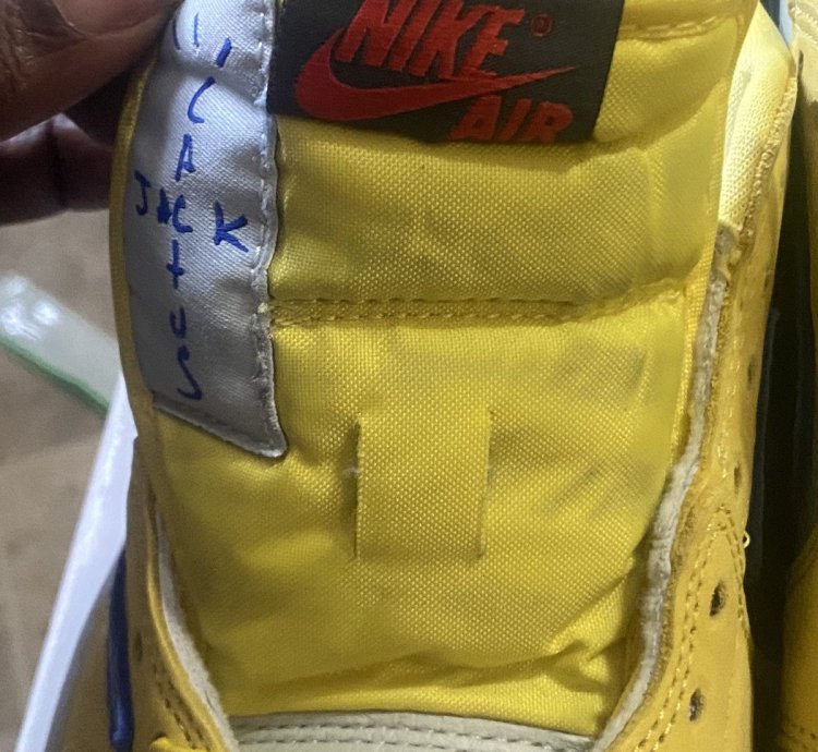 Travis Scott Canary 1 Low