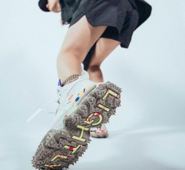 Off-white X Nik E Air Terra Forma Summit White Sneakers