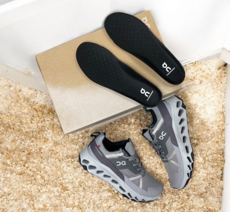 On Cloud Horizon Chalk Seedling Running Shoes