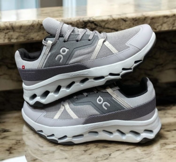 On Cloud Horizon Chalk Seedling Running Shoes