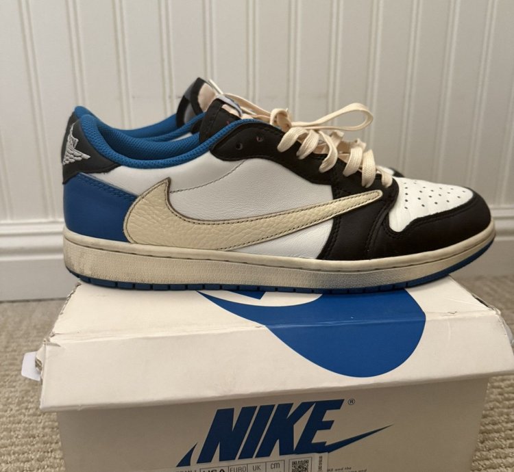 Travis Scott Fragment Jordan 1 Low