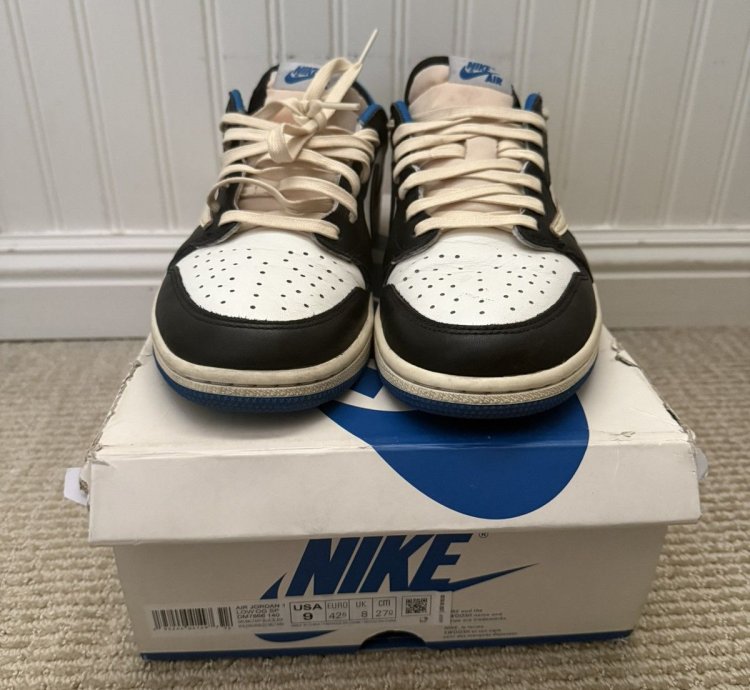 Travis Scott Fragment Jordan 1 Low