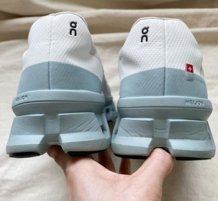 On Cloud Monster Frost Surf Sneakers