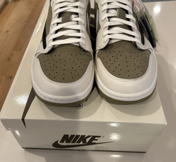 Air Jordan Travis Scott 1 Low Golf