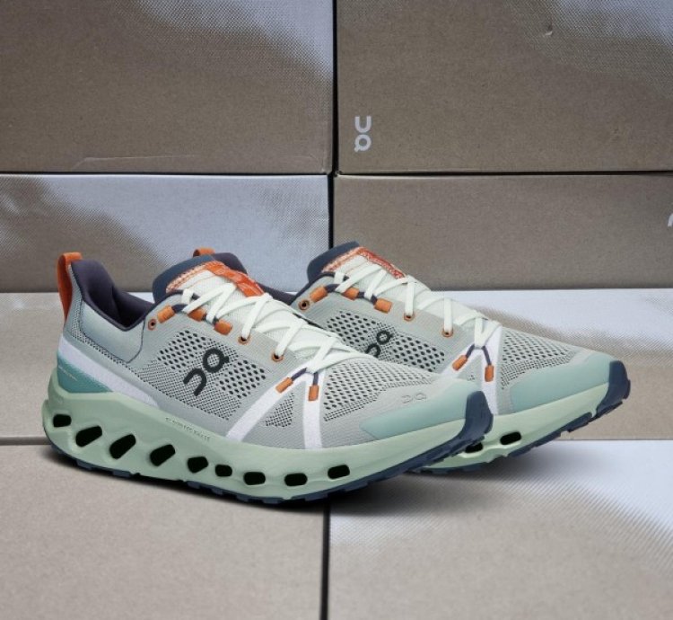 On Cloud Surfer Trail Aloe Mineral Sneakers