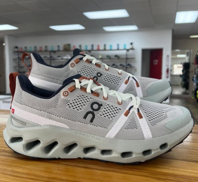 On Cloud Surfer Trail Aloe Mineral Sneakers