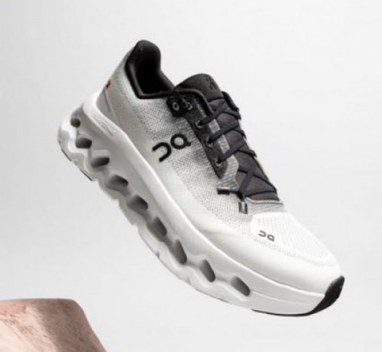 On Cloud Tilt 2 0 Black Ivory Sneakers
