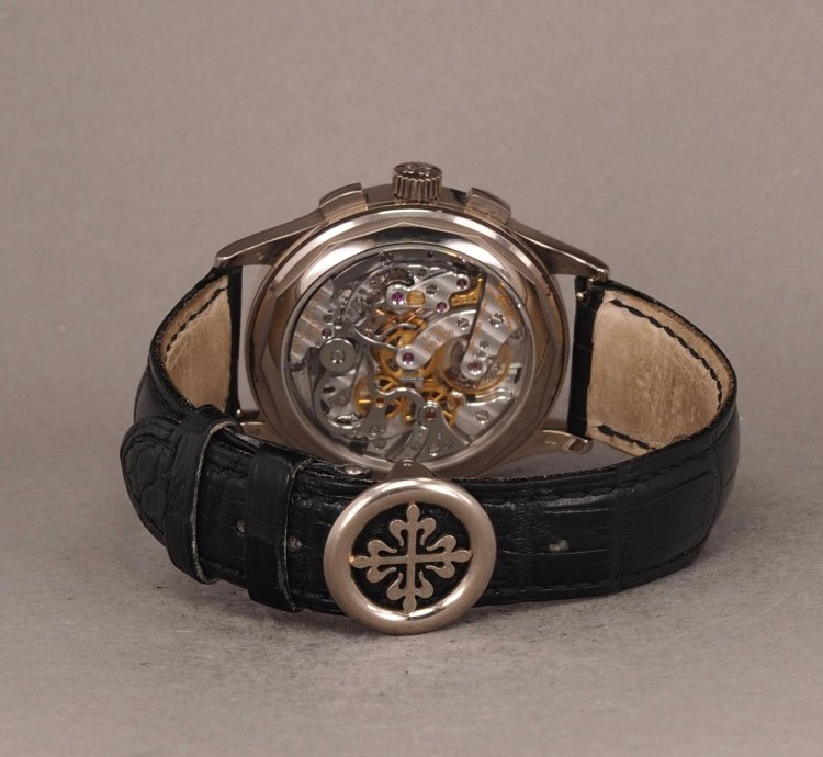 Patek Philippe Chronograph 5170g-010 - 10 2015
