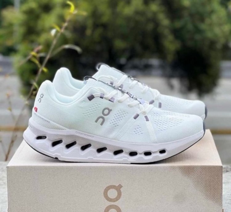 On Cloud Tilt 2 0 White Sneakers