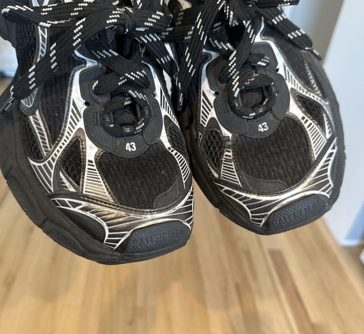 3xl Sneaker