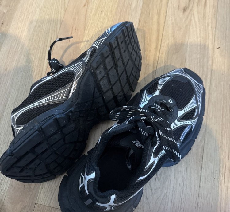 3xl Sneaker