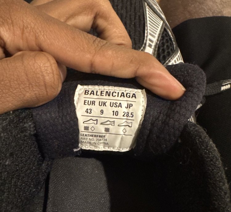 3xl Sneaker