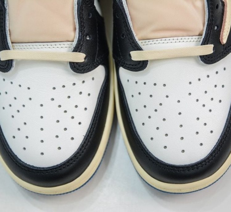 Air Jordan 1 Retro Low Og Sp Fragment X Travis Scott